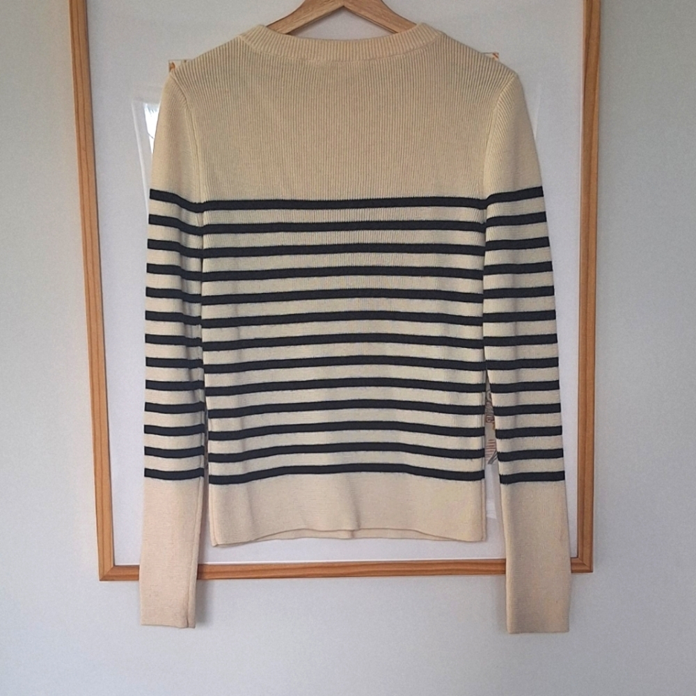 Frame 100% Merino Wool Sweater - Picture 2 of 8